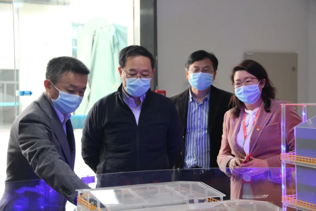 元琛科技研制出的納米膜材料得到安徽省經(jīng)信廳領導的肯定