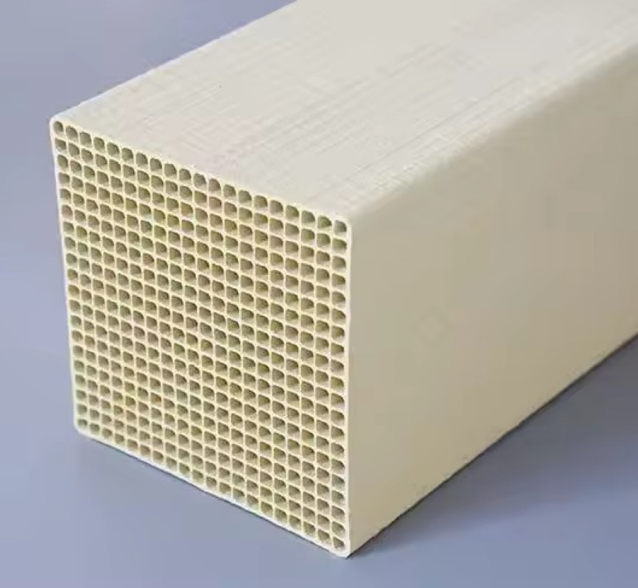 蜂窩式催化劑制造過(guò)程：精細(xì)工藝與嚴(yán)格品控的結(jié)合